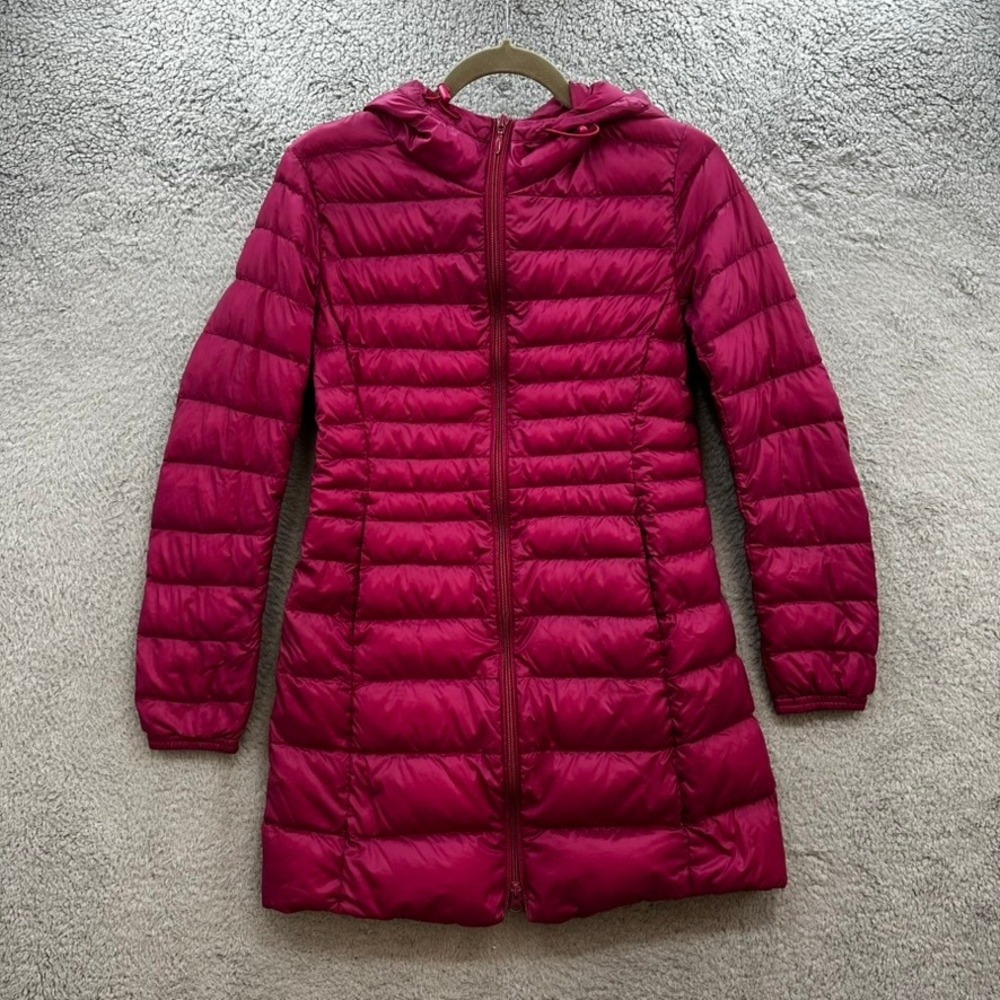 Uniqlo Women's XL Magenta Pink Ultra Light Down Hooded Parka Jacket Packable EUC